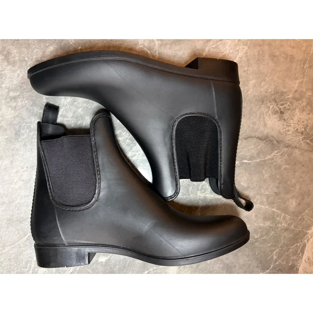 J.Crew | Matte Black Chelsea Rain Boots | 7 || Black|